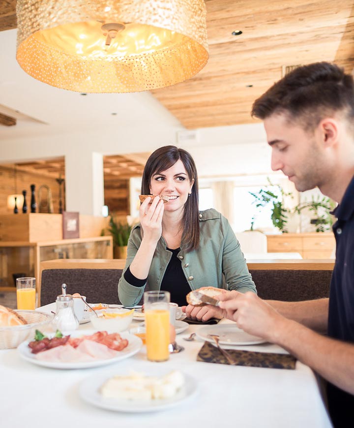 Gourmet breakfast buffet